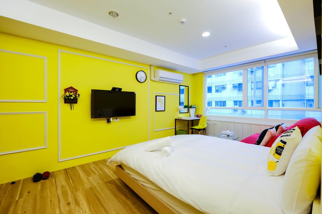 Color Fun Inn Kaohsziung Kültér fotó