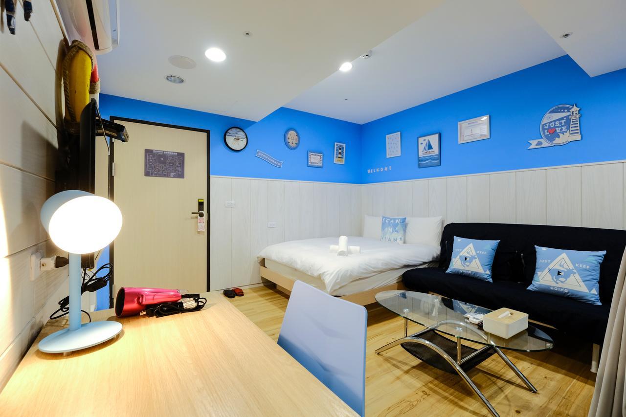 Color Fun Inn Kaohsziung Kültér fotó